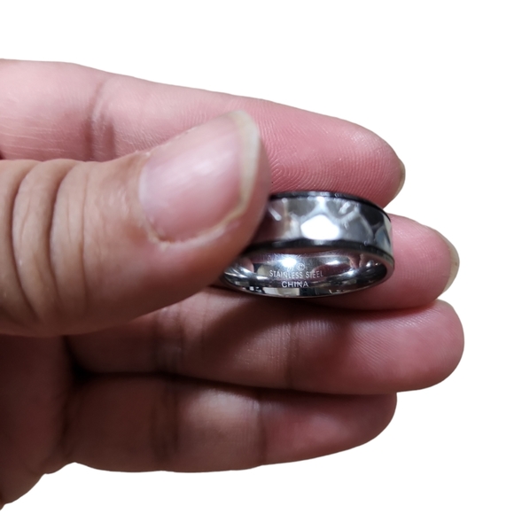 Size 9 Bi Stainless Steel China Wedding Band - Picture 2 of 3